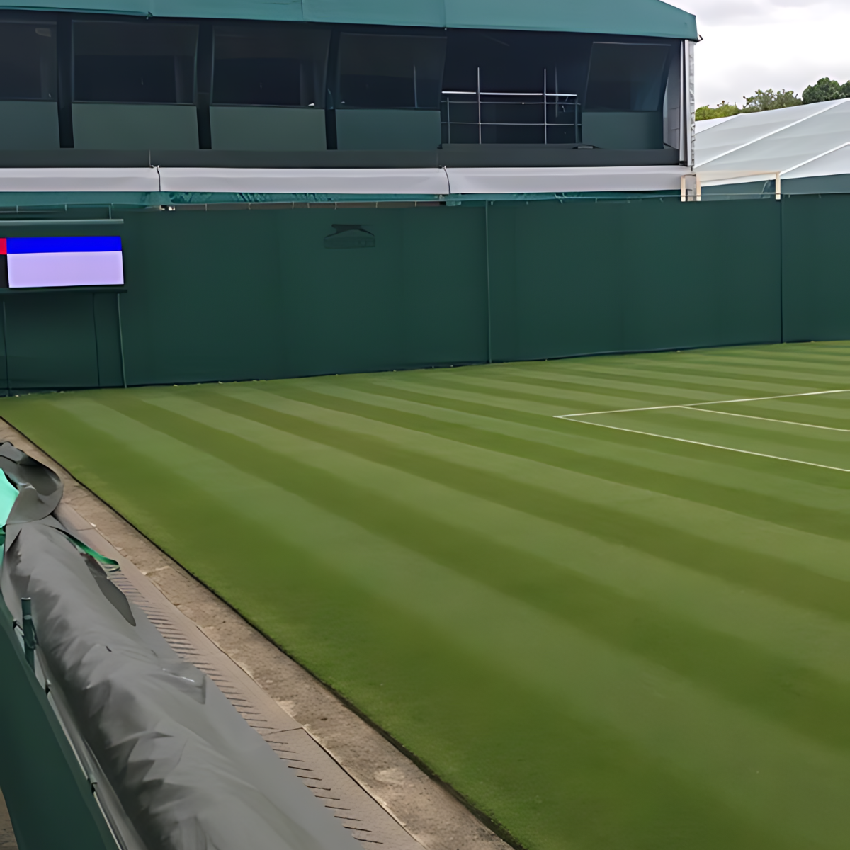 wimbledon tennis court